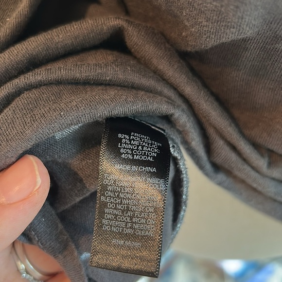 Express Grey/Silver Embellished Women's Tank Top- Size Medium - Picture 8 of 8